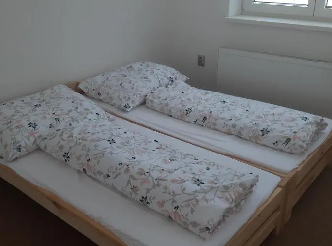 Hostel Living By The Bus Station